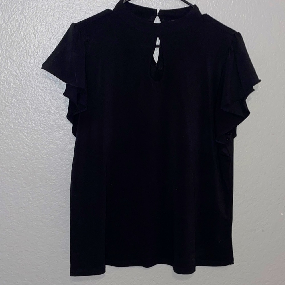 Adrianna Papell size L. Beautiful black butterfly wing selves. Great for work